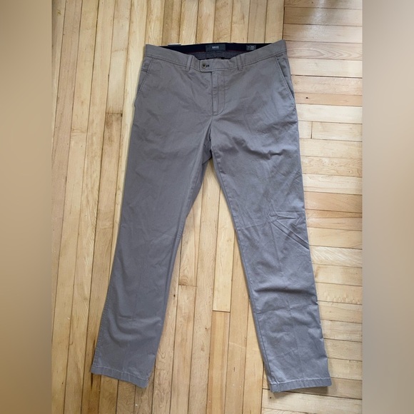 New Brax Feel Good Kapok & Pima Beige Chino Pants Men’s Cotton Trousers - Picture 3 of 7